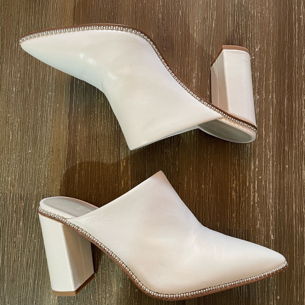 White Pointy Toe Mules